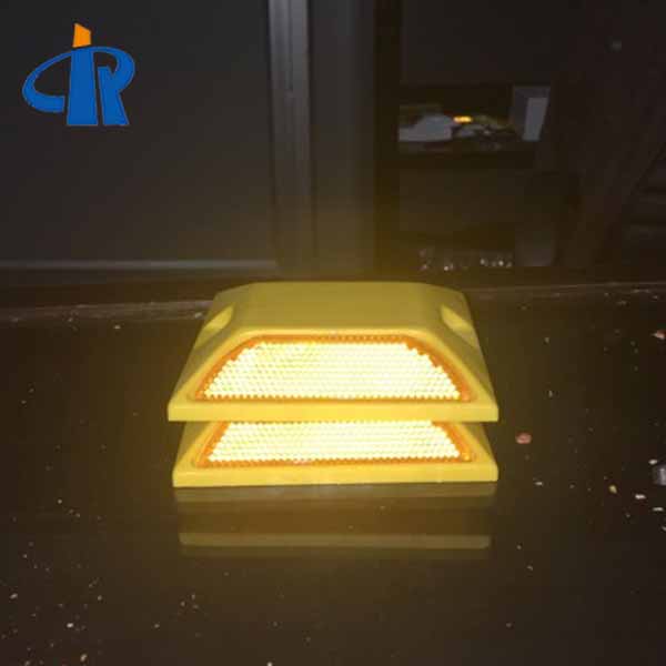 New Raised Solar Road road stud reflectors For Airport
